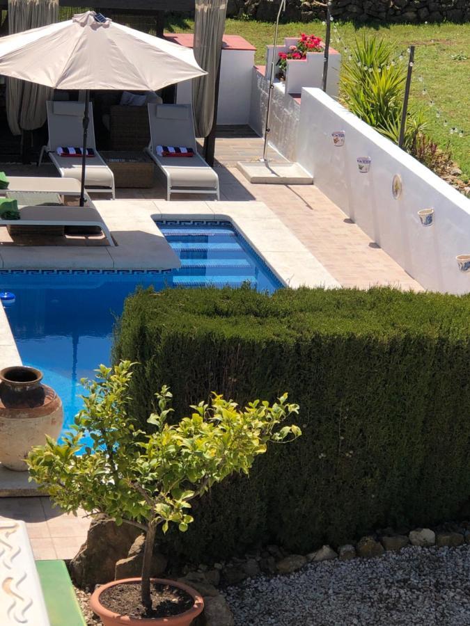 Casa La Alegria 37 Bed & Breakfast Villanueva de Tapia Exterior foto